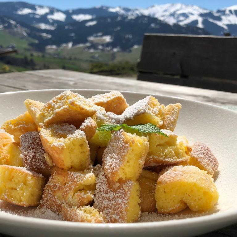 kaiserschmarren-with plate