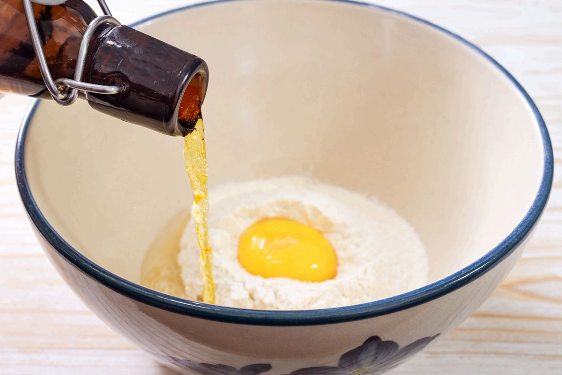 egg-with-bowl